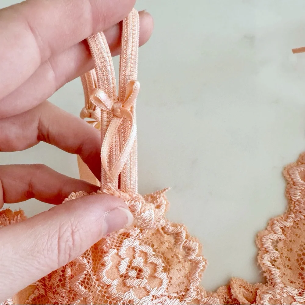 Cabernet Coral Pink Lace Bralette Top, Ribbon Bow & Adjustable Straps sz. S